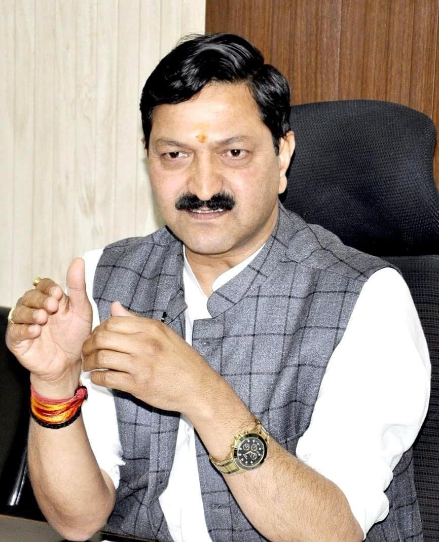 अजेंद्र ने सोमवार शाम सचिवालय में आपदा प्रबंधन सचिव विनोद कुमार सुमन के साथ बैठक कर ज्योतिर्मठ आपदा को लेकर चर्चा की पढ़े पूरी खबर..