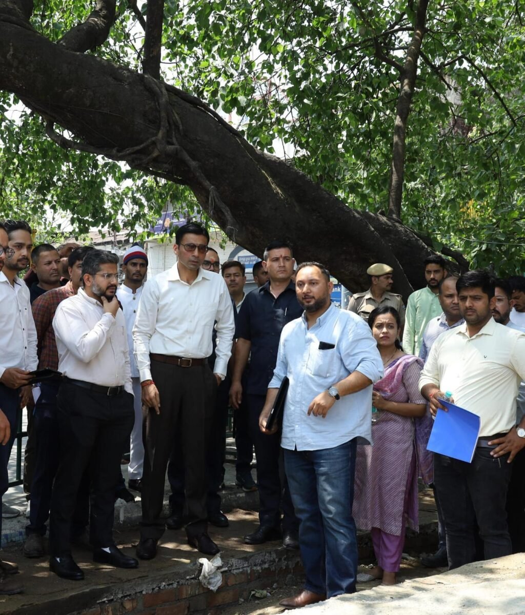 घंटाघर विकास योजना में डिज़ाइन से रखरखाव तक डीएम की दूरदर्शिता का रहा नेतृत्व