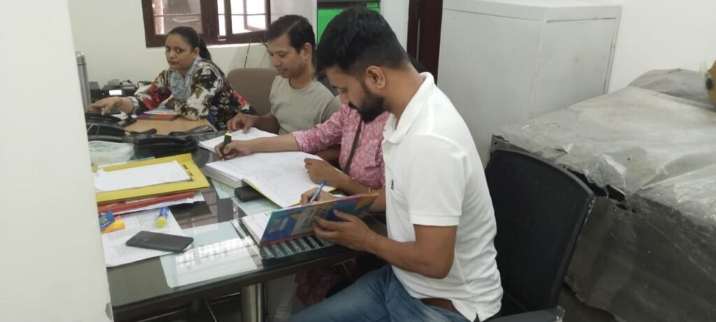 पेयजल समस्याओं के समाधान को लेकर जिला प्रशासन ने बनाई रणनीति, 7 विभागों के अधिकारी 24×7 तैनात