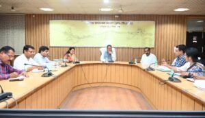 जनपद हरिद्वार में प्राकृतिक आपदा से प्रभावित किसानों को मुआवजा राशि का त्वरित वितरण, मंत्री गणेश जोशी ने समीक्षा बैठक में ली विस्तृत जानकारी।