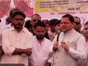 छात्रों के आँसू समझे, और दिया CBI जांच का आश्वासन —