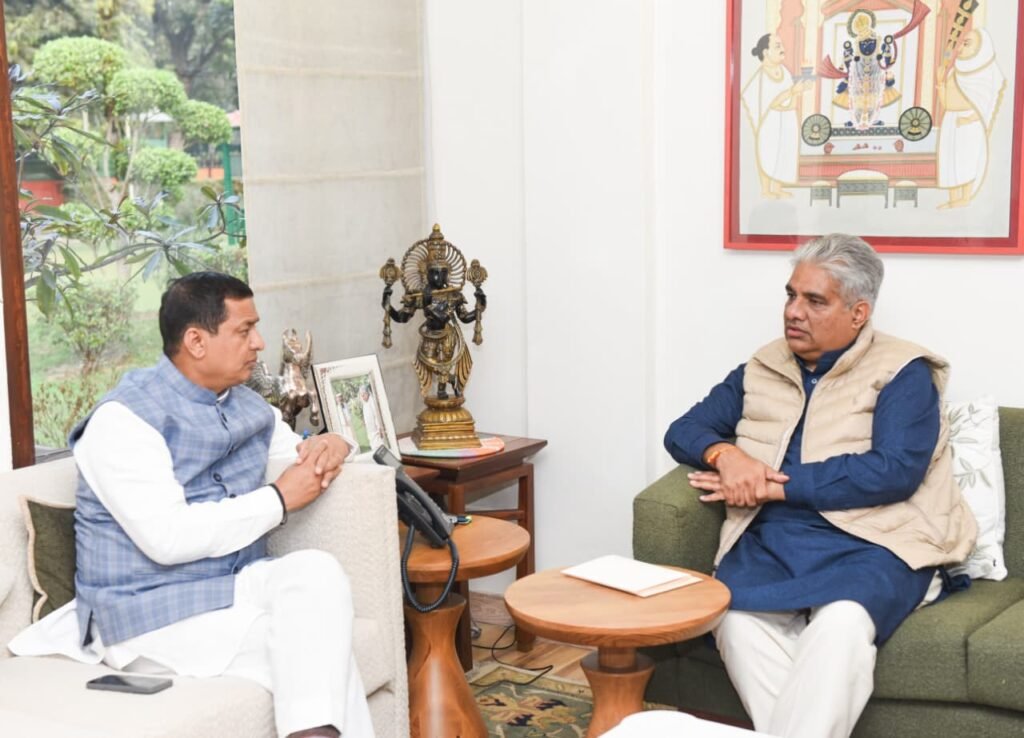 अनिल बलूनी ने मंत्री से आग्रह किया कि भारतीय वन्यजीव संस्थान, देहरादून सहित अन्य विशेषज्ञ संस्थानों के माध्यम से मानव–वन्य जीव संघर्ष के वास्तविक कारणों का विस्तृत अध्ययन कराया जाए, ताकि दीर्घकालिक और प्रभावी समाधान सुनिश्चित किया जा सके