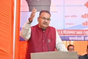 मंत्री गणेश जोशी ने कहा कि सरकार बुनियादी ढांचे को मजबूत करने के लिए लगातार योजनाओं को तेजी से आगे बढ़ा रही है