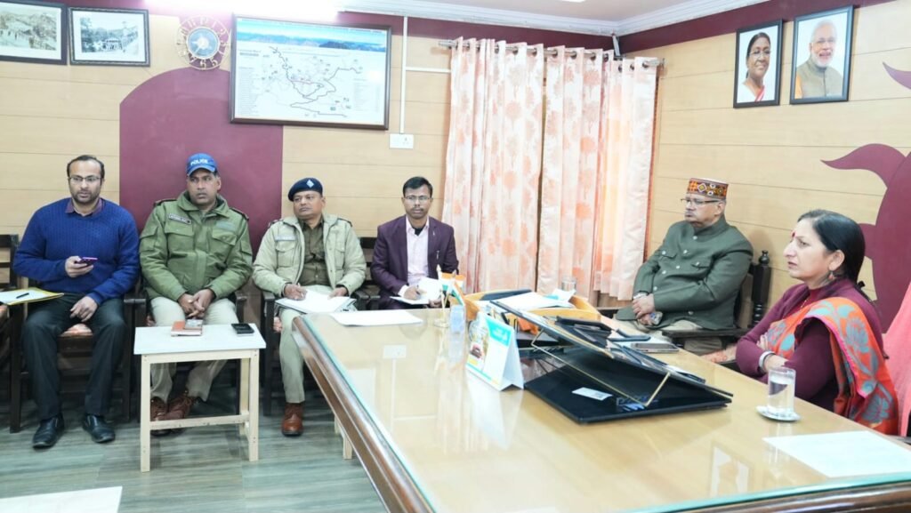 शहीद जवानों के पार्थिव शरीर को पैतृक गांव ले जाकर राजकीय सम्मान का ऐतिहासिक निर्णय – गणेश जोशी