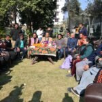 मंत्री गणेश जोशी ने कहा कि सरकार कर्मचारियों की समस्याओं के समाधान के लिए प्रतिबद्ध है