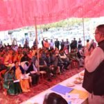 मंत्री गणेश जोशी ने रायपुर ब्लॉक के सरोना स्थित राइका भगद्वारीखाल में “जन-जन की सरकार, जन-जन के द्वार” तथा “प्रशासन चला गांव की ओर” कार्यक्रम के अंतर्गत आयोजित बहुउद्देशीय शिविर में बतौर मुख्य अतिथि प्रतिभाग किया