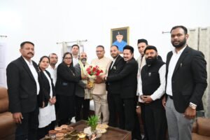 मंत्री जोशी ने अधिवक्ताओं की समस्याओं के समाधान हेतु हर संभव सहयोग का आश्वासन दिया