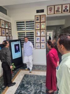 मंत्री गणेश जोशी ने कहा कि प्रधानमंत्री नरेंद्र मोदी द्वारा चलाए जा रहे “मेरा भारत, मेरा योगदान” अभियान के तहत छोटे-छोटे प्रयास भी देशहित एवं पर्यावरण संरक्षण में बड़ा योगदान साबित हो सकते हैं