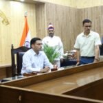डीएम सविन बंसल का कानून पर सख्त प्रहार, अपराधियों में बढ़ा भय