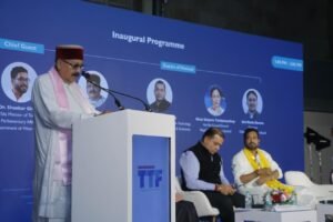 सतपाल महाराज: आदि कैलाश अल्ट्रा मैराथन से साहसिक पर्यटन को मिली नई उड़ान