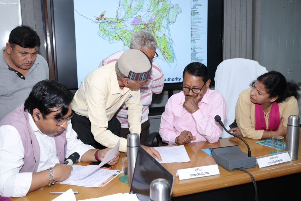 एमडीडीए उपाध्यक्ष बंशीधर तिवारी : हरित दून की पहचान बचाने के लिए विशेष प्रावधान की मांग