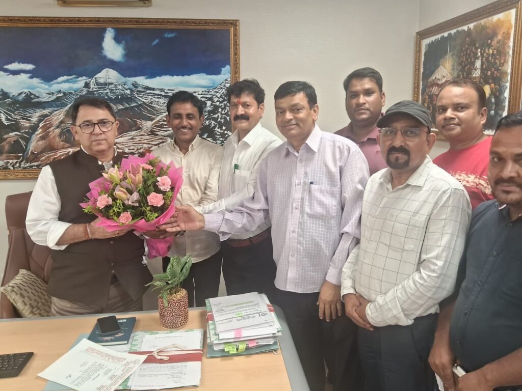 राज्य निगम कर्मचारी महासंघ ने कर्मचारियों से संबंधित विषयों के समयबद्ध समाधान का जताया विश्वास