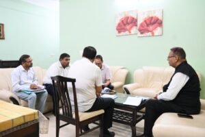 कृषि मंत्री गणेश जोशी ने पात्र किसानों तक योजनाओं का लाभ प्राथमिकता से पहुंचाने को कहा