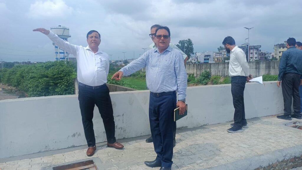 एमडीडीए उपाध्यक्ष बंशीधर तिवारी ने कहा- आढ़त बाजार का समग्र विकास प्राधिकरण की प्राथमिकताओं में शामिल