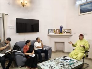 कैबिनेट मंत्री सतपाल श्री महाराज ने रक्तदान शिविर, स्वच्छता अभियान और वृक्षारोपण के दिए निर्देश