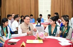 मुख्यमंत्री पुष्कर सिंह धामी के कार्यक्रम में यमकेश्वर की दो छात्राओं का हुआ चयन