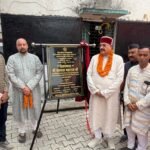 विधायक सतपाल महाराज ने बीरोंखाल में सब्जी एवं मसाला उत्पादन के लिए 25 हेक्टेयर में बीज वितरण की जानकारी दी
