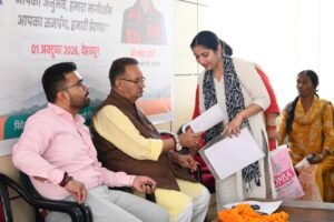 कैबिनेट मंत्री गणेश जोशी ने लंबित समस्याओं के त्वरित एवं प्रभावी निस्तारण के निर्देश दिए
