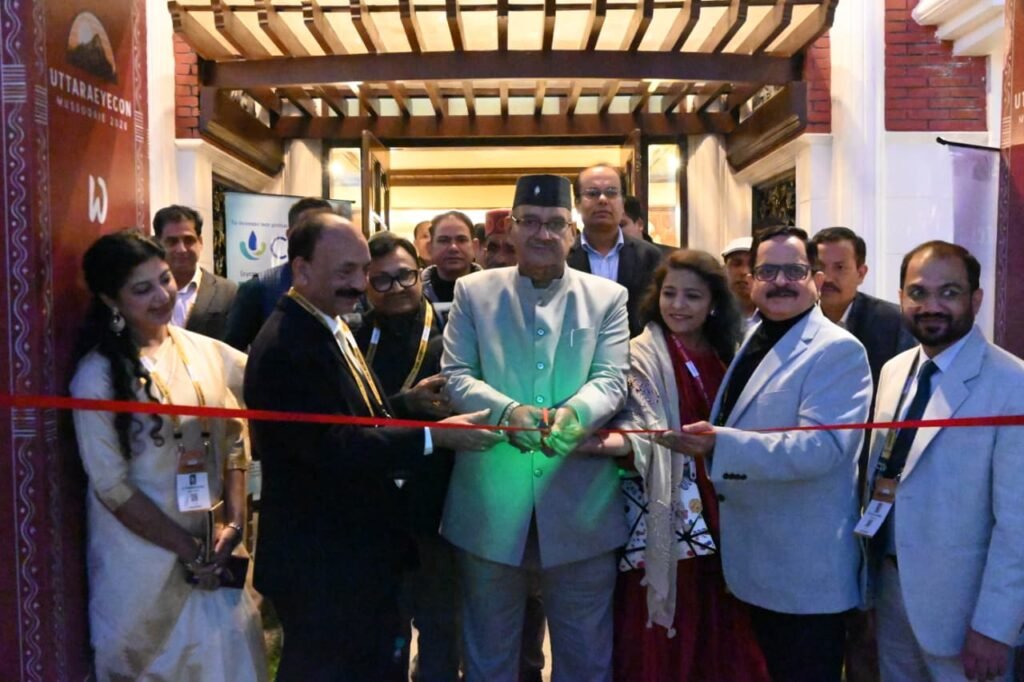 कैबिनेट मंत्री गणेश जोशी ने मोतियाबिंद और दृष्टि दोष से पीड़ित ग्रामीणों को बेहतर उपचार उपलब्ध कराने पर दिया जोर